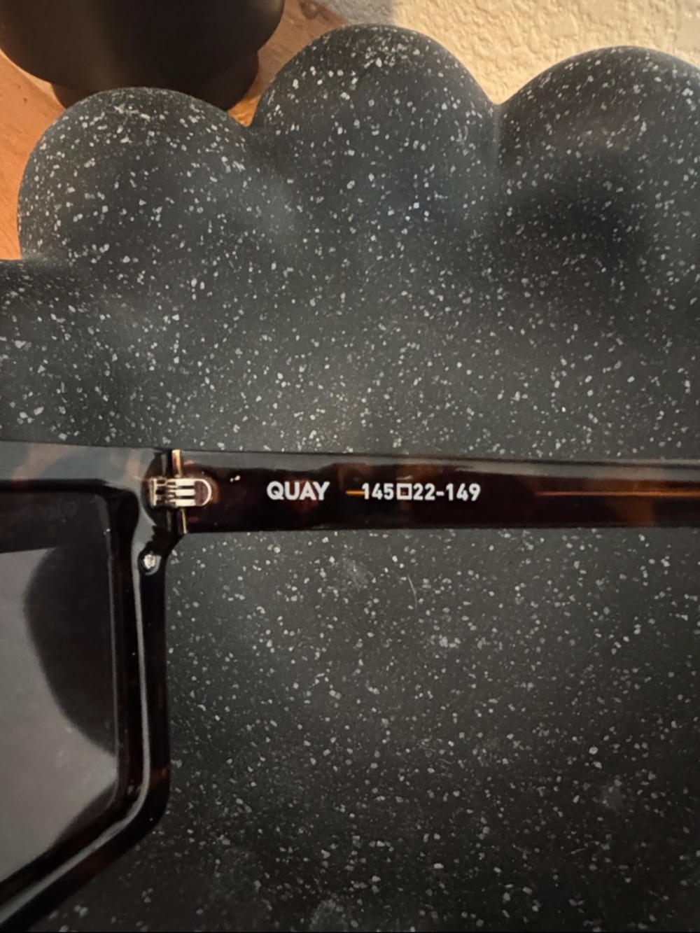 Quay Australia Oversized Nightfall Sunglasses - Tortoise - Picture 2 of 3